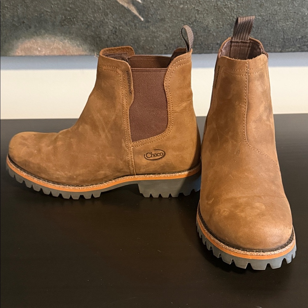 Chaco Women's Fields Chelsea Waterproof Boot